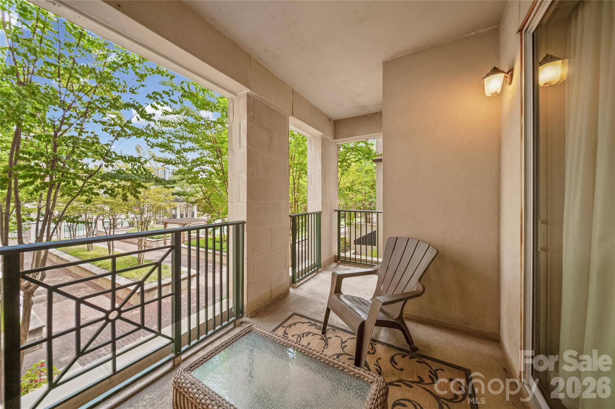 Condominium at 300 W 5th Street, Charlotte, photo 5 of 48