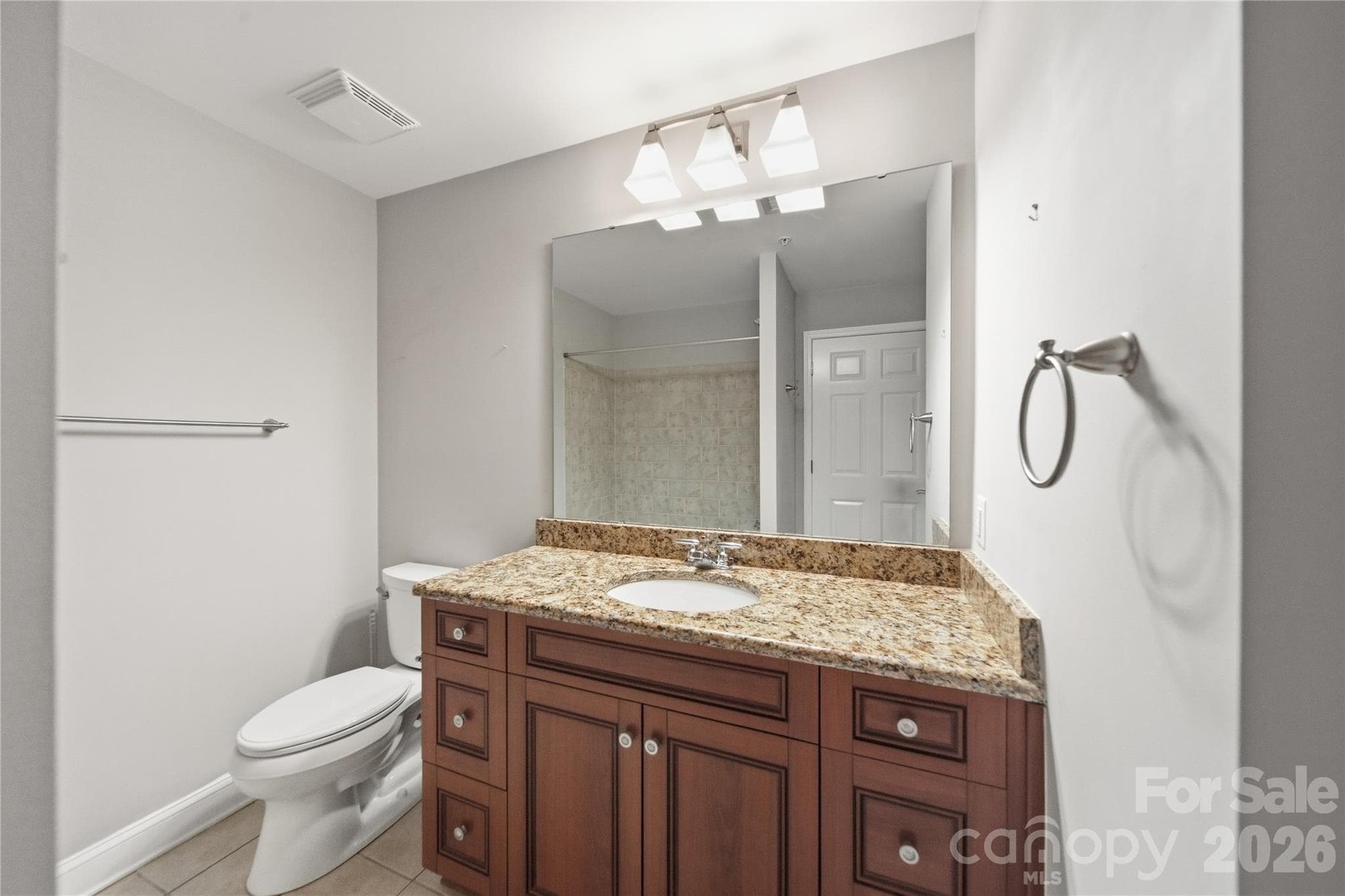 EN SUITE BATH #1 - 300 W 5th Street, Charlotte