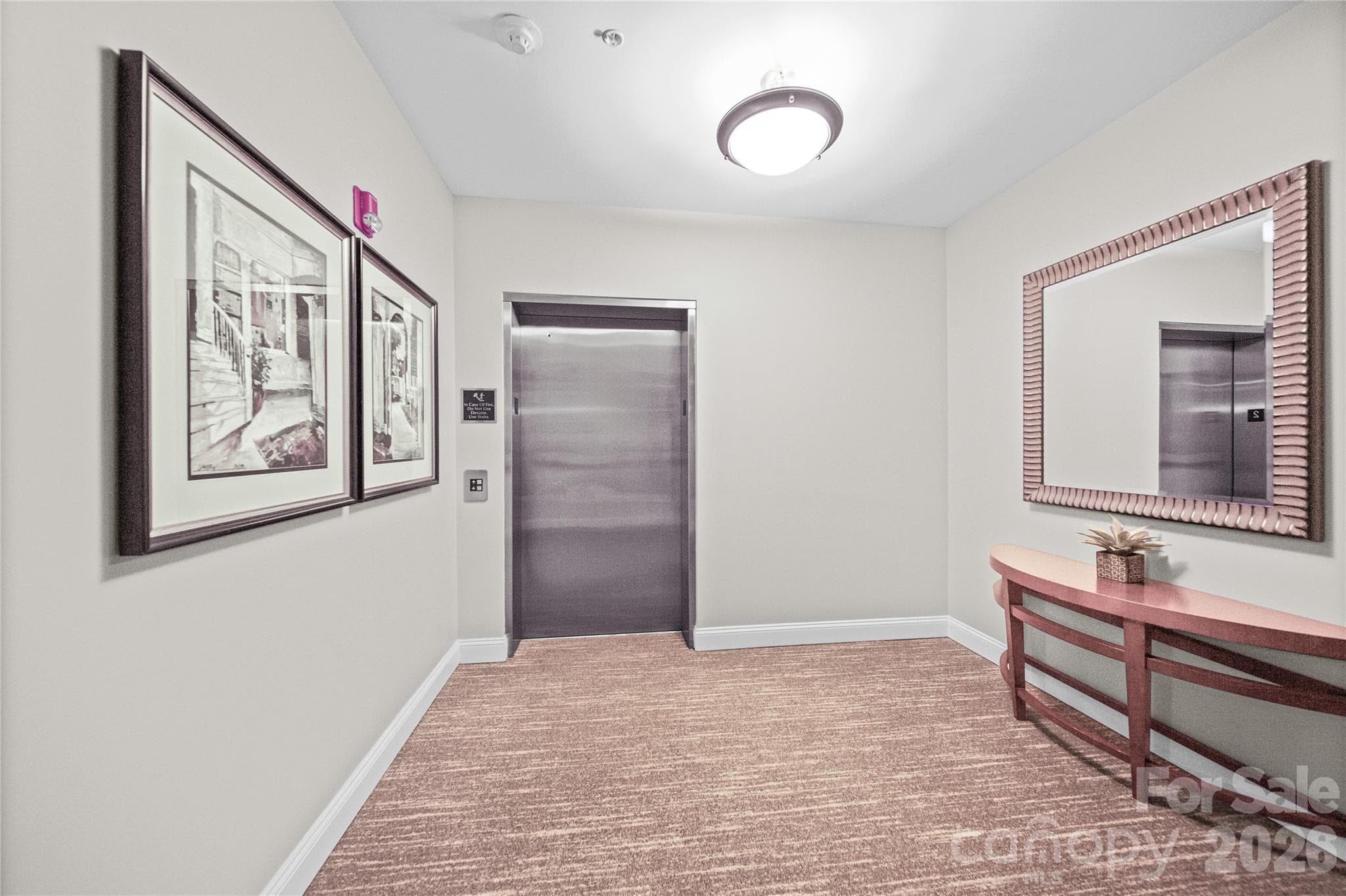 Condominium at 300 W 5th Street, Charlotte, photo 46 of 48