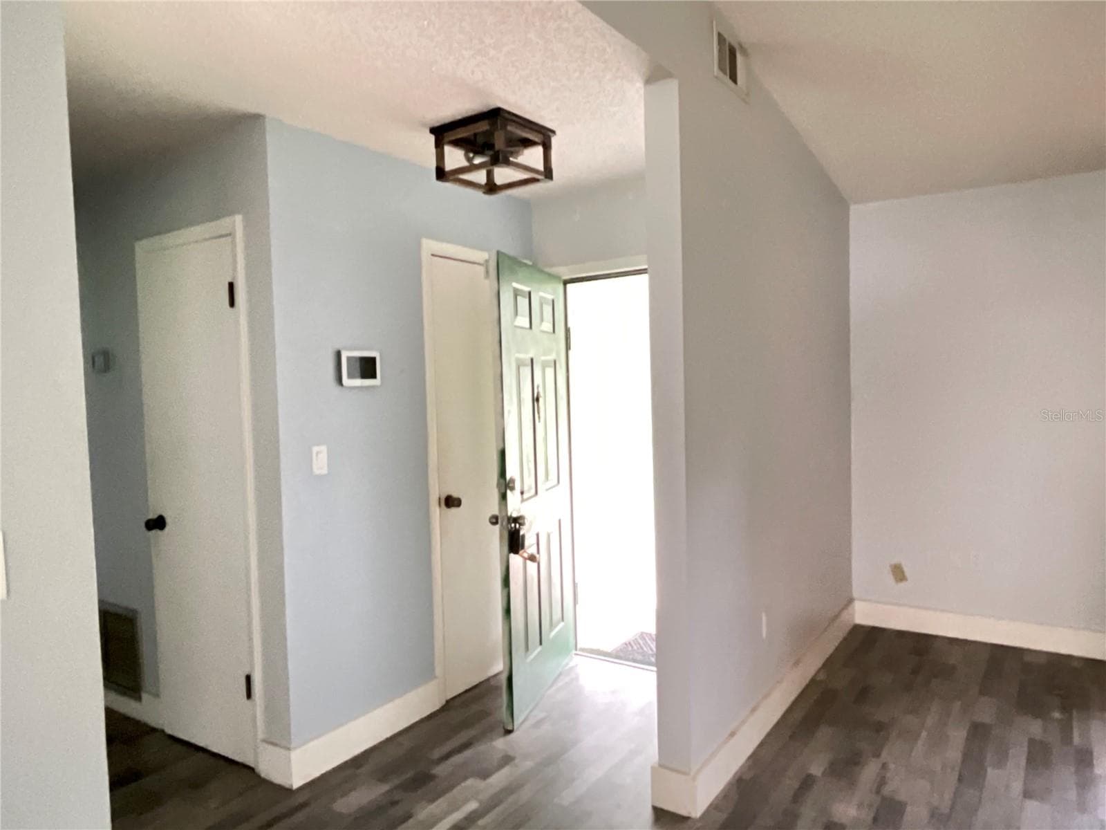 Single Family Residence at 11699 W INDIAN CIR, CRYSTAL RIVER, photo 7 of 19