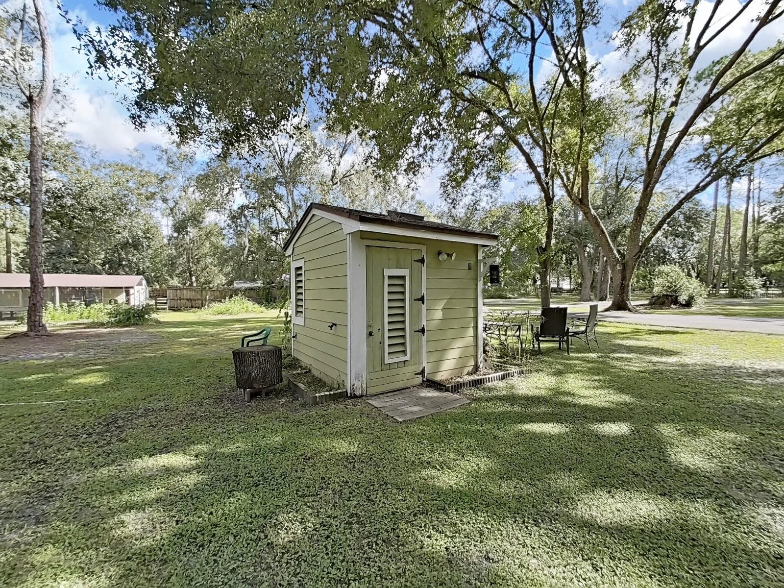 Single Family Residence at 6075 COUNTRY CLUB RD, ZEPHYRHILLS, photo 13 of 47