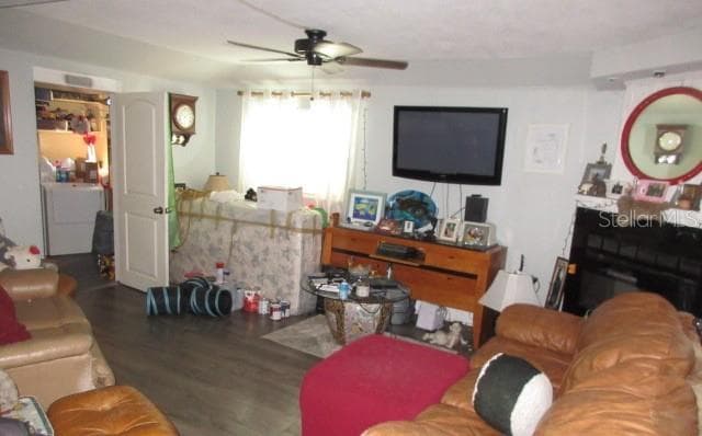 Single Family Residence at 1022 REAMS ST, LONGWOOD, photo 4 of 19