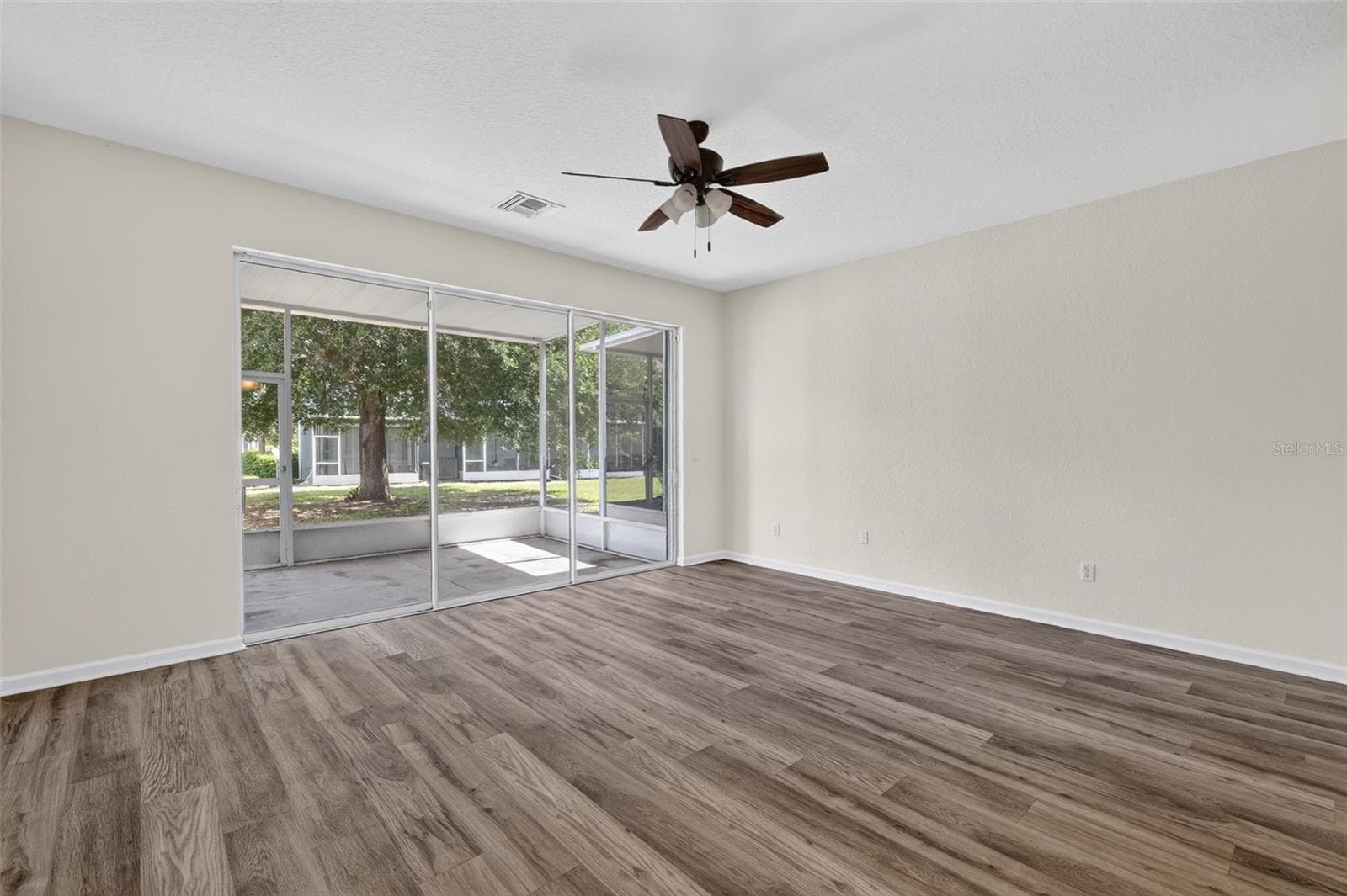 Townhouse at 4116 SW 54TH CIR, OCALA, photo 14 of 32