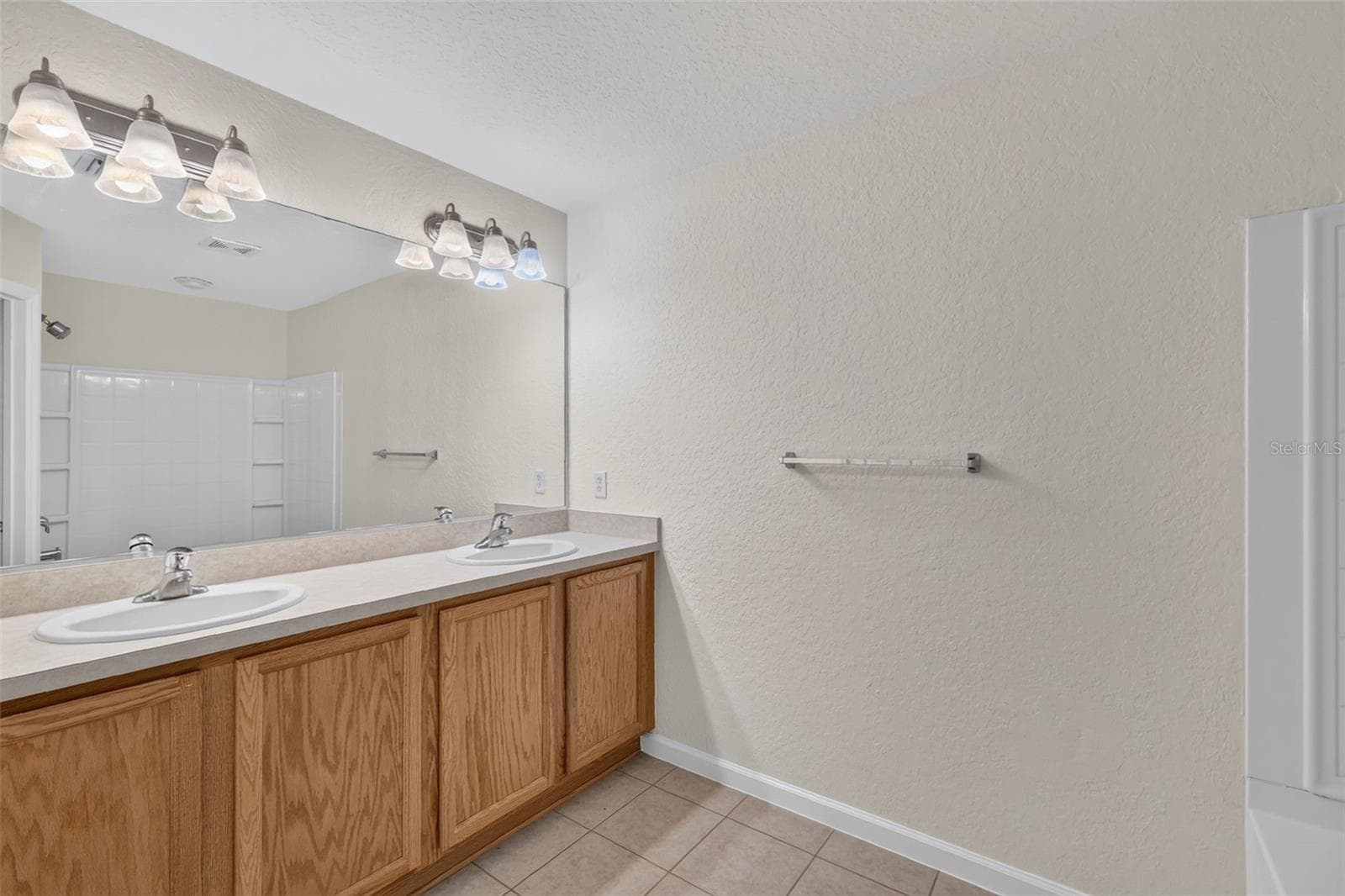 Townhouse at 4116 SW 54TH CIR, OCALA, photo 21 of 32