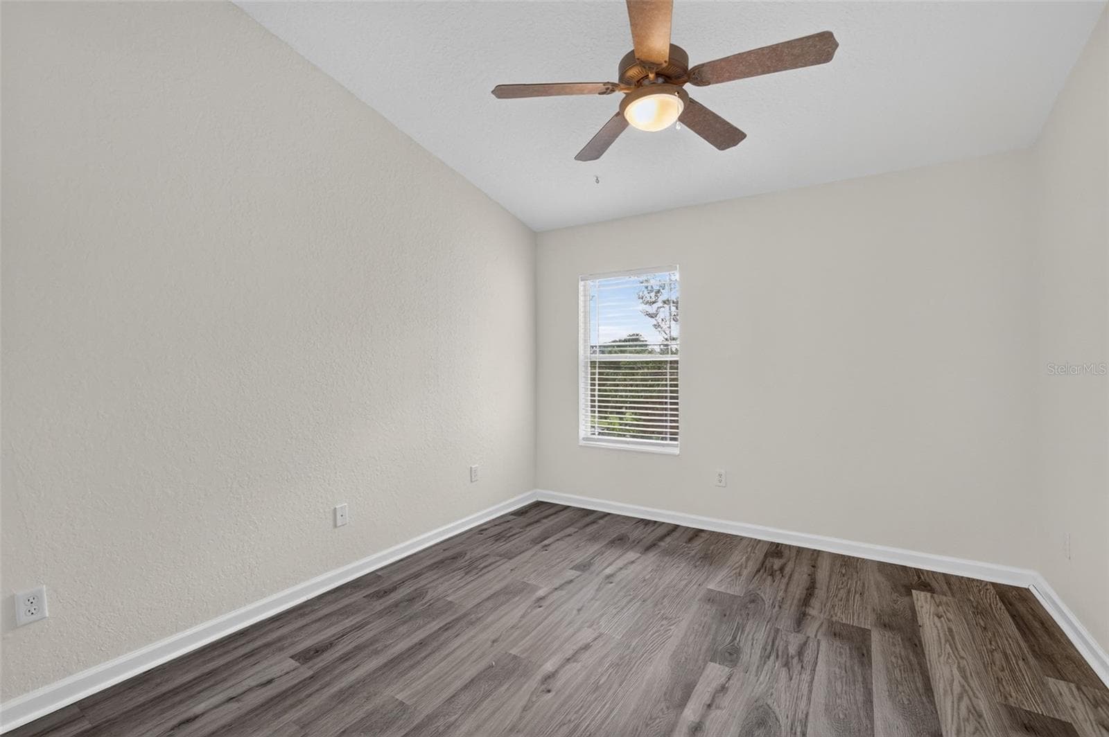 Townhouse at 4116 SW 54TH CIR, OCALA, photo 24 of 32