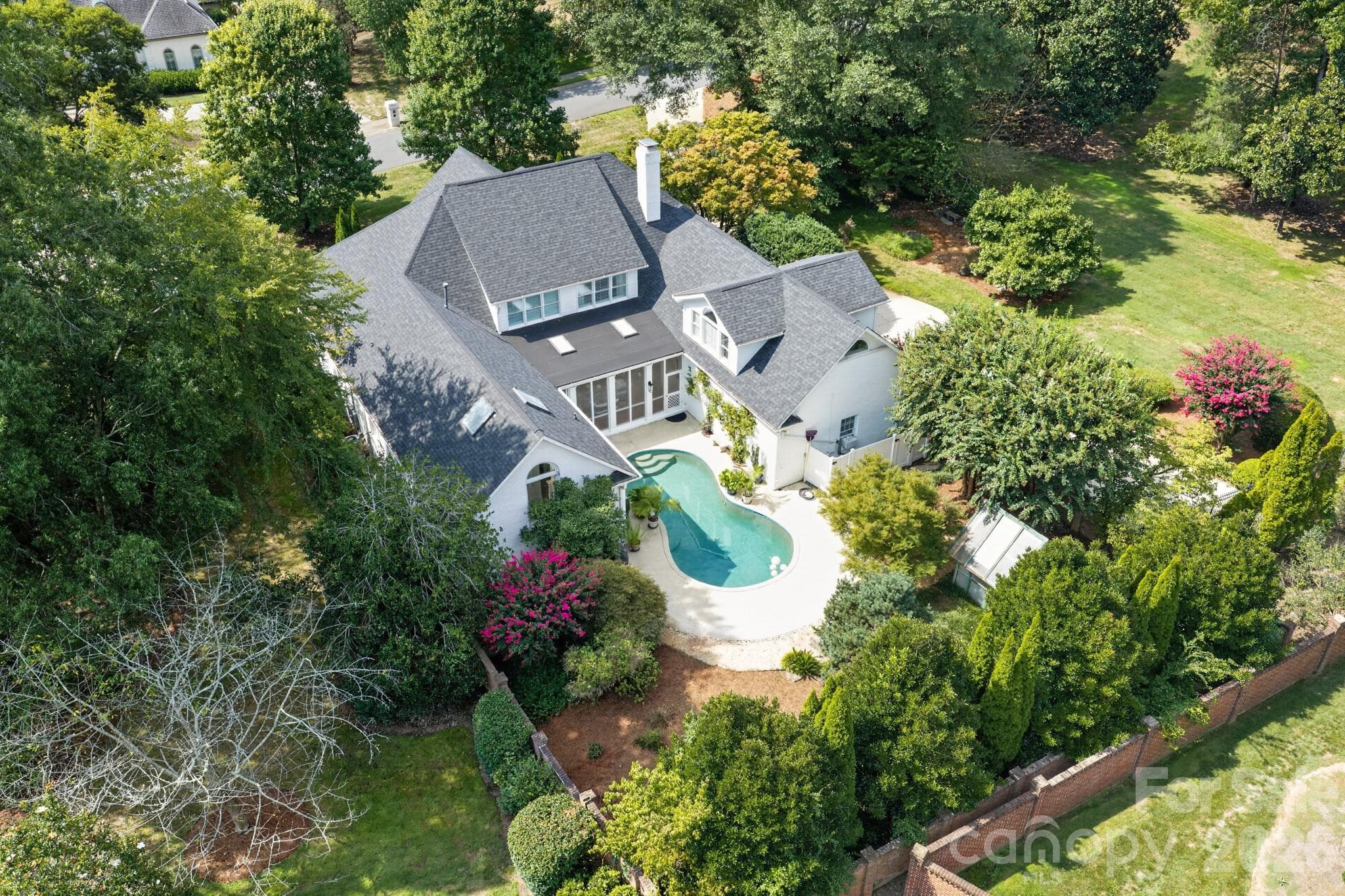 Single Family Residence at 3747 Moorland Drive, Charlotte, photo 12 of 47