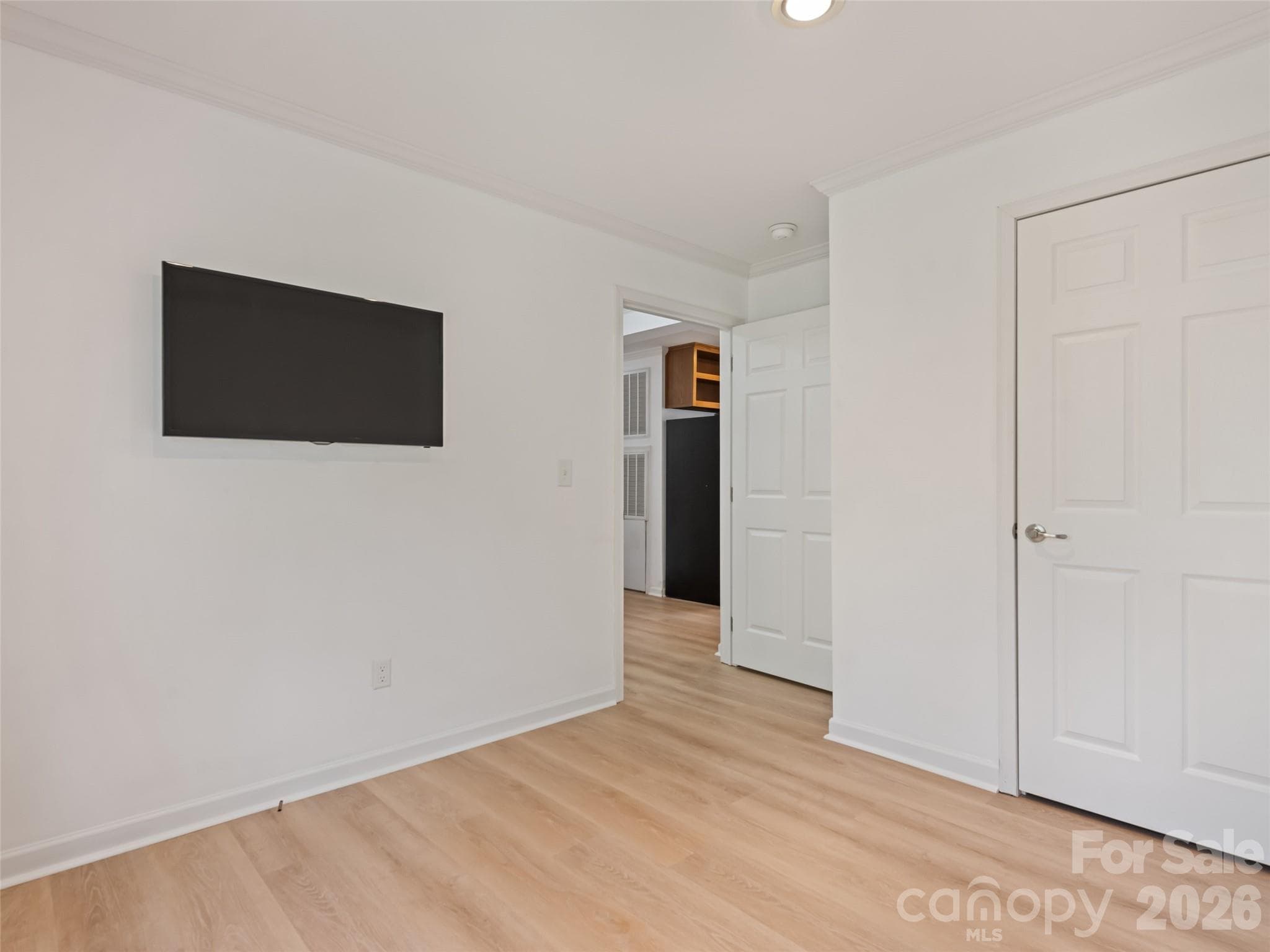 Single Family Residence at 10 Enochs Way, Fletcher, photo 15 of 21