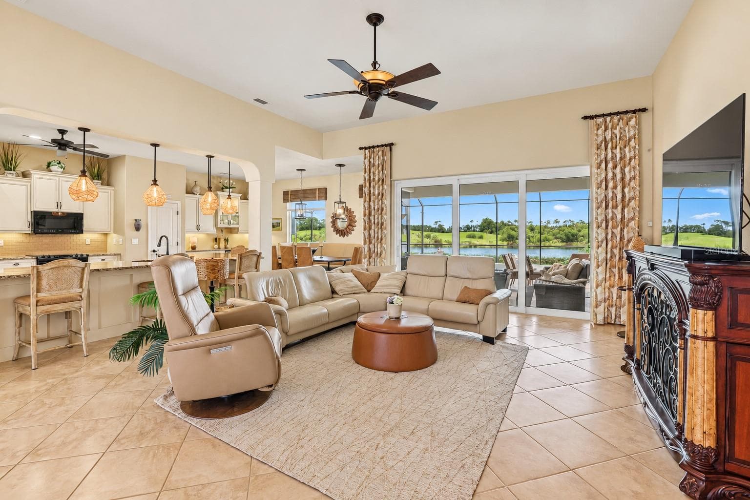 Family room - 110 PORTOFINO BLVD, NEW SMYRNA BEACH