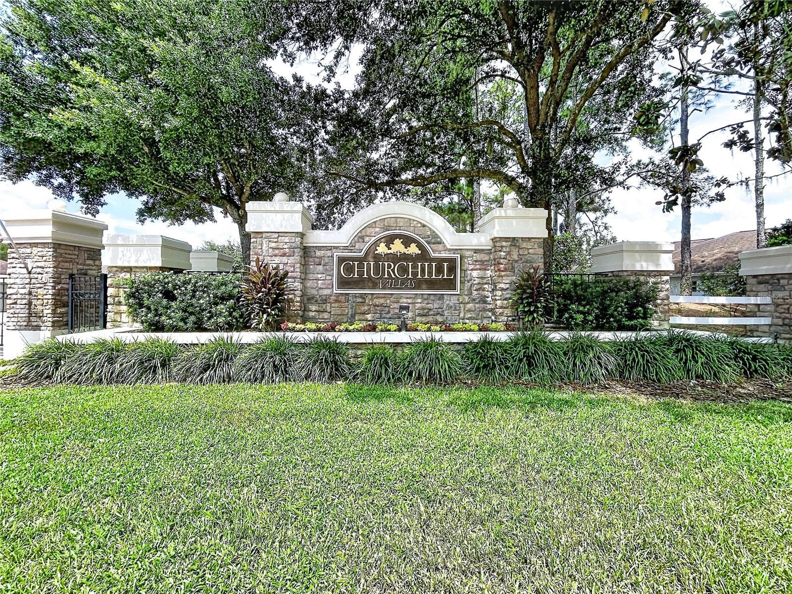 Single Family Residence at 5605 CANNONADE DR, WESLEY CHAPEL, photo 5 of 90