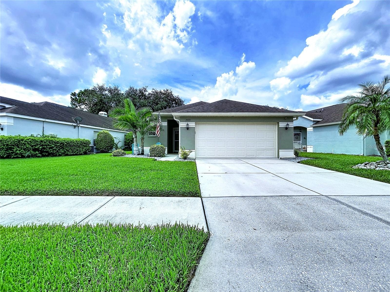 Single Family Residence at 5605 CANNONADE DR, WESLEY CHAPEL, photo 8 of 90
