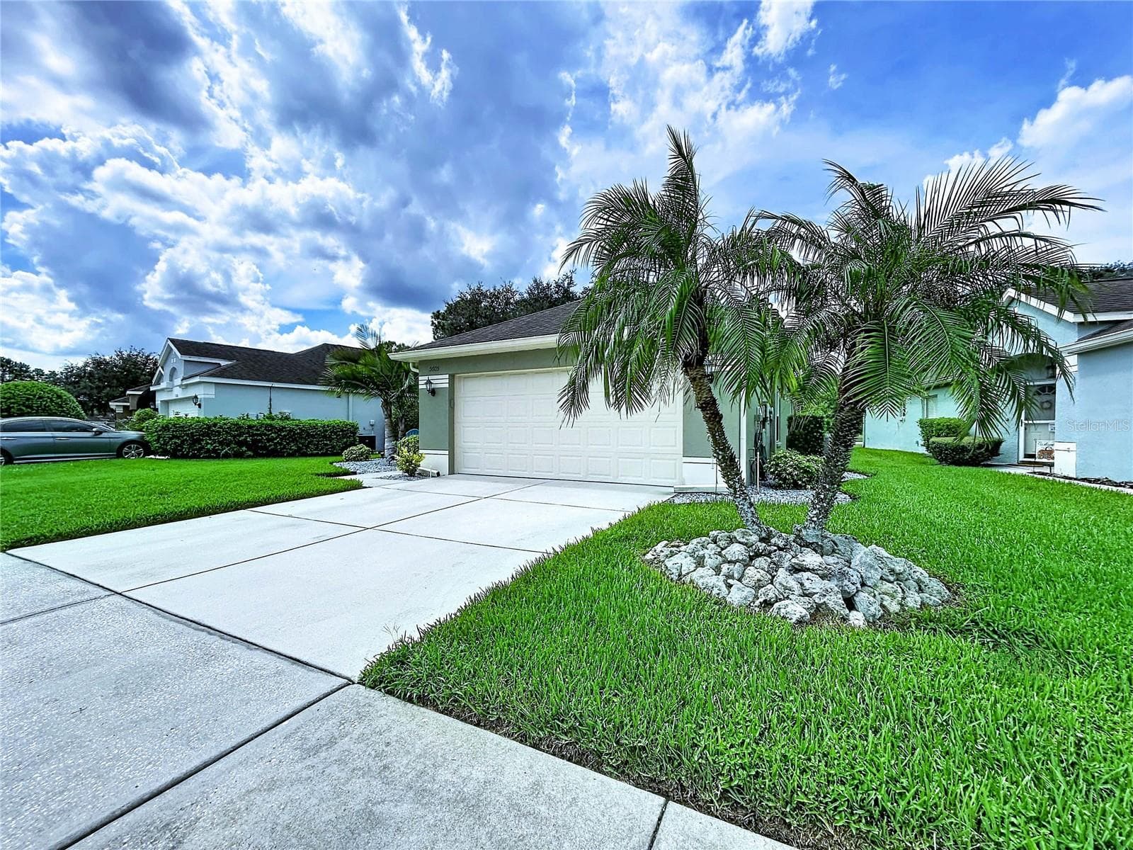 Single Family Residence at 5605 CANNONADE DR, WESLEY CHAPEL, photo 9 of 90