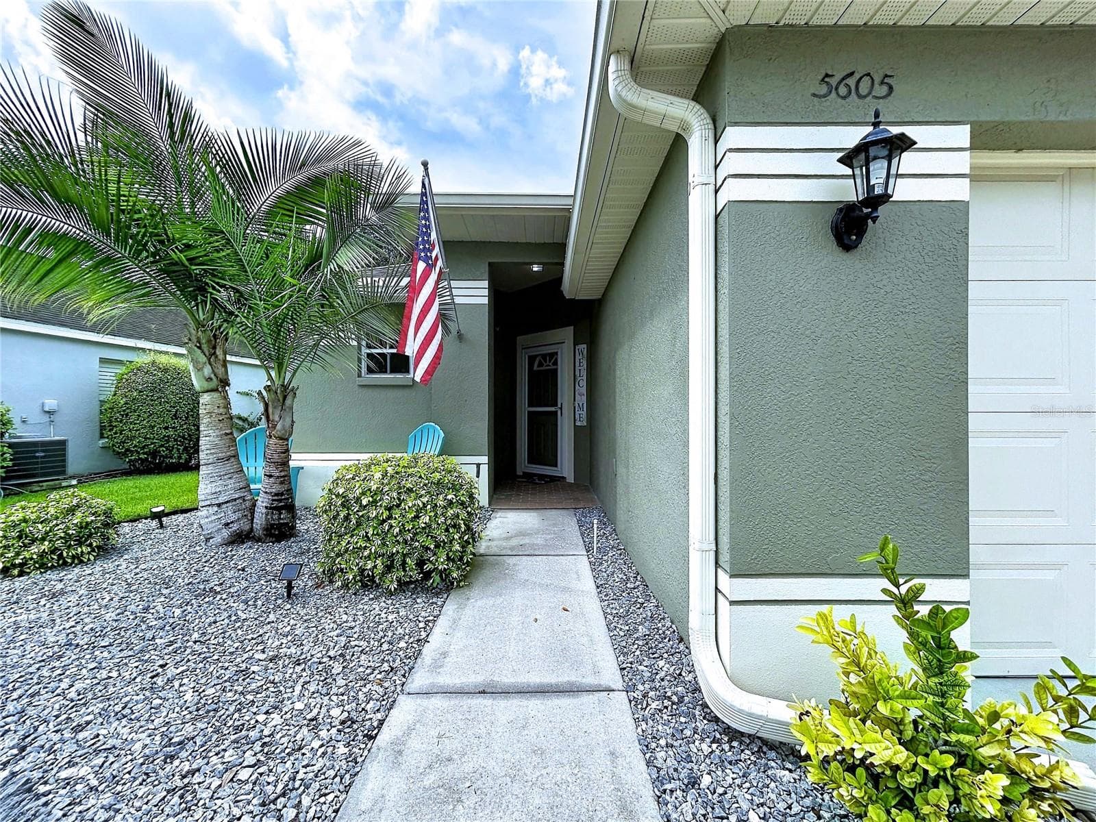 Single Family Residence at 5605 CANNONADE DR, WESLEY CHAPEL, photo 17 of 90