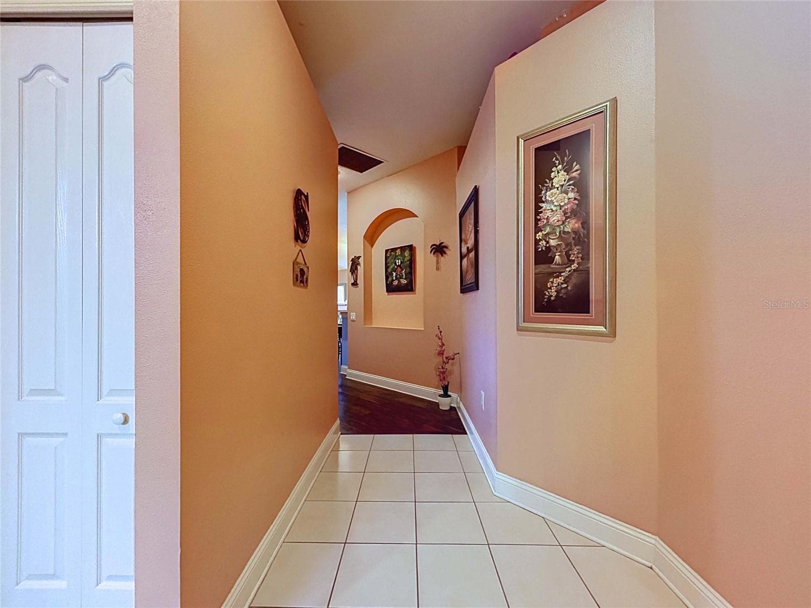 Single Family Residence at 5605 CANNONADE DR, WESLEY CHAPEL, photo 18 of 90