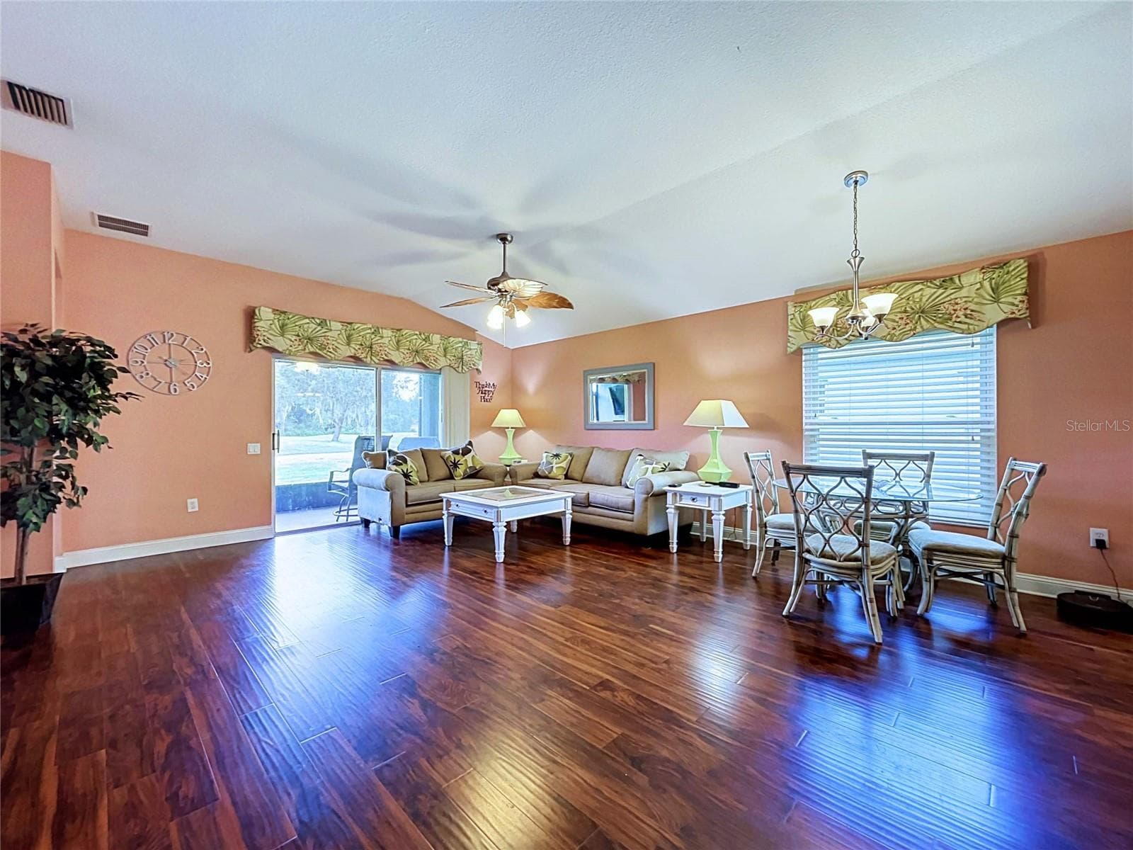 Single Family Residence at 5605 CANNONADE DR, WESLEY CHAPEL, photo 23 of 90