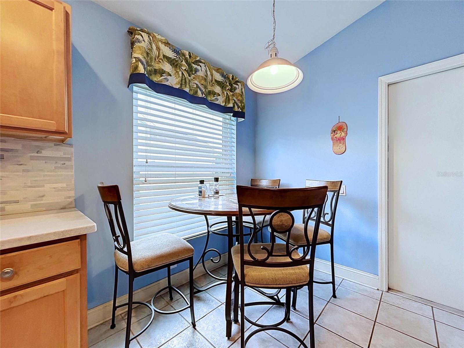 Single Family Residence at 5605 CANNONADE DR, WESLEY CHAPEL, photo 35 of 90