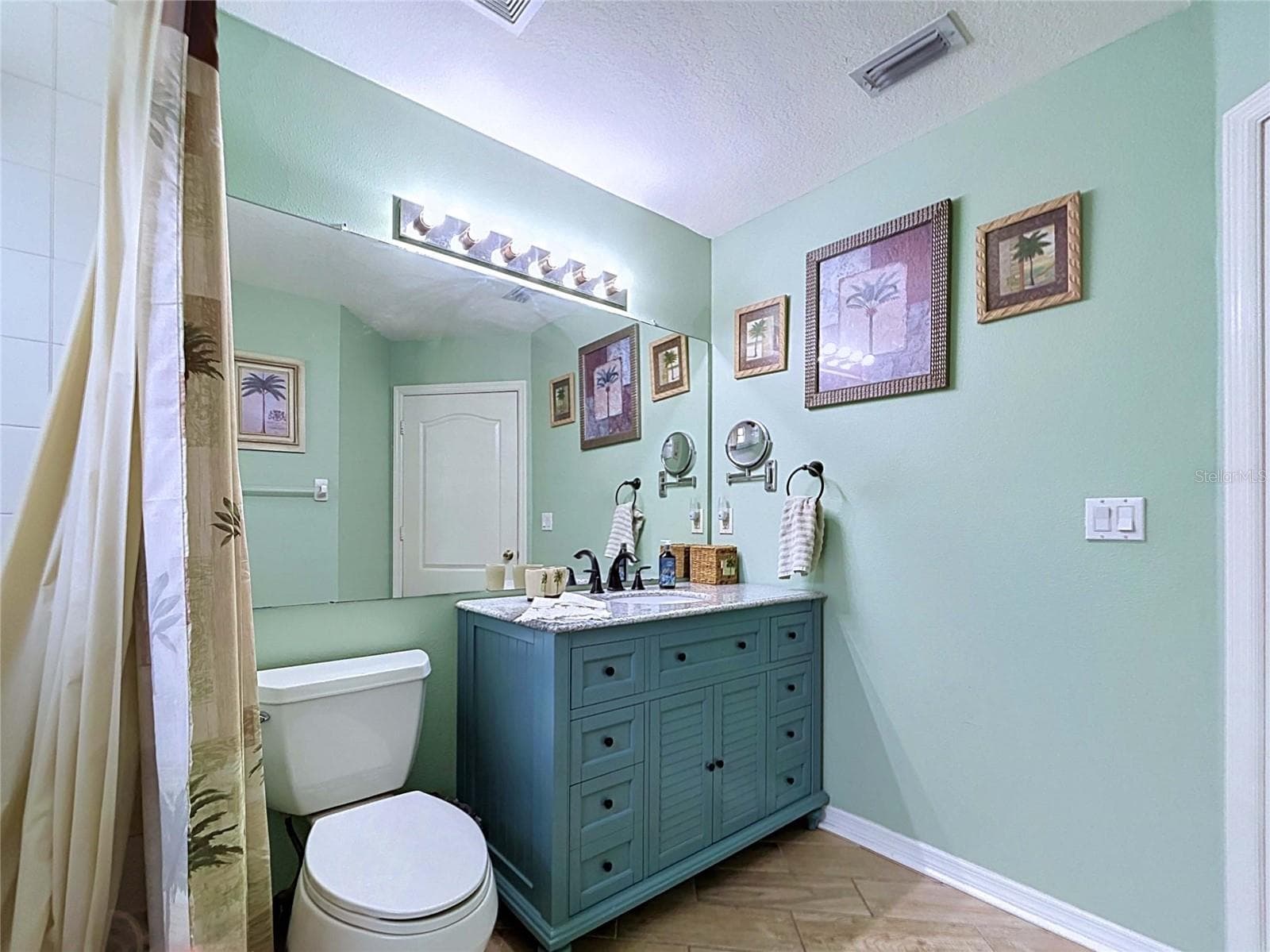 Single Family Residence at 5605 CANNONADE DR, WESLEY CHAPEL, photo 58 of 90