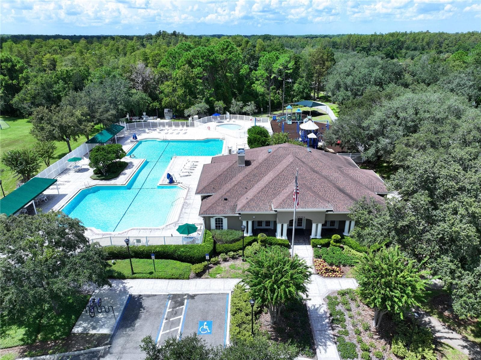 Single Family Residence at 5605 CANNONADE DR, WESLEY CHAPEL, photo 70 of 90