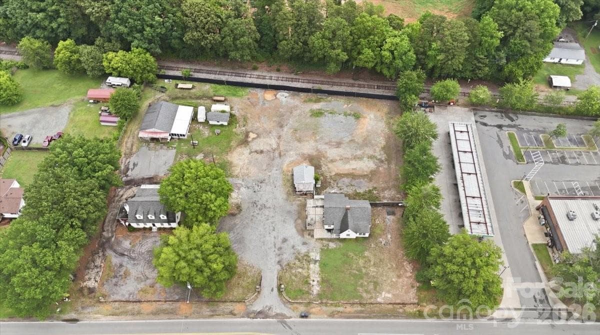 Business at 16008 Old Statesville Road, Huntersville, photo 5 of 44