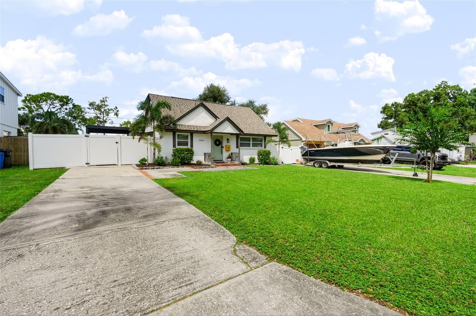 Single Family Residence at 6660 27TH WAY N, ST PETERSBURG, photo 5 of 56