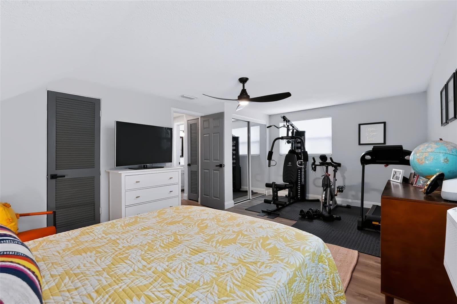 Single Family Residence at 6660 27TH WAY N, ST PETERSBURG, photo 12 of 56