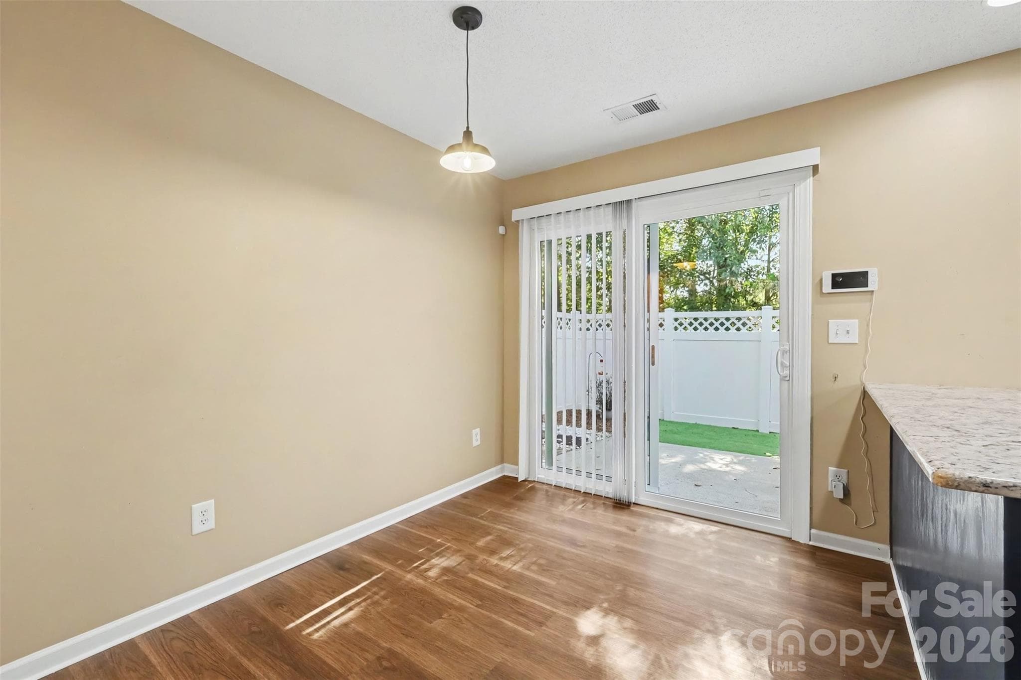 Townhouse at 10134 Frosty Lane, Charlotte, photo 7 of 26