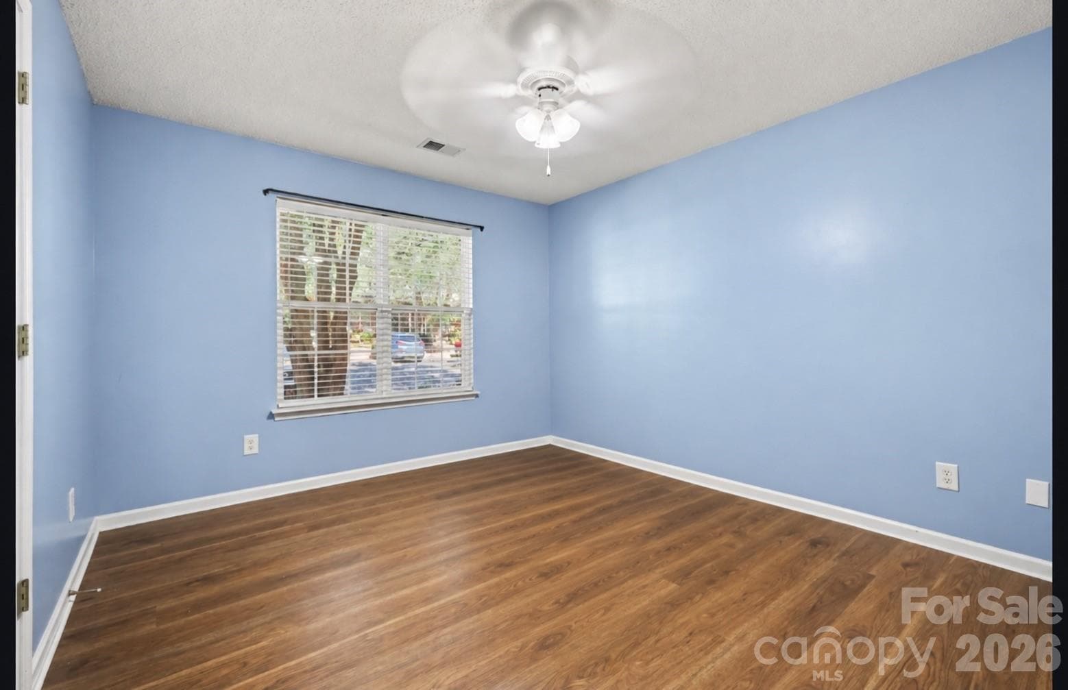 Townhouse at 10134 Frosty Lane, Charlotte, photo 14 of 26