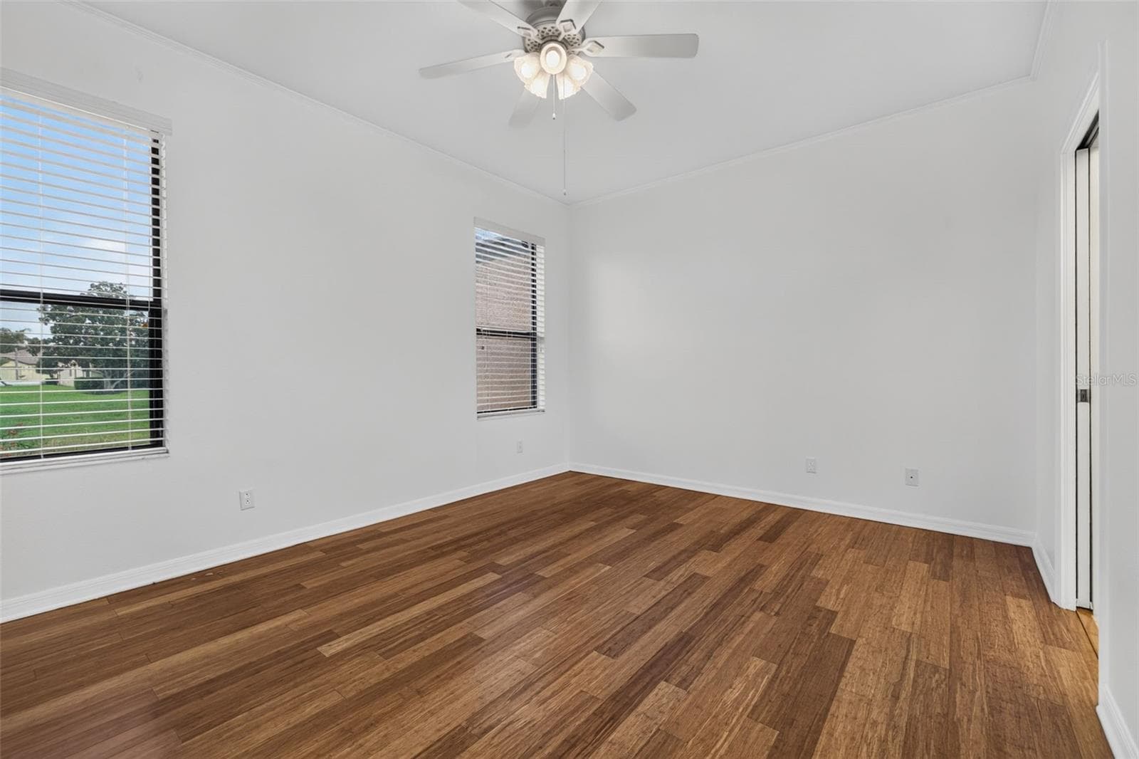 Villa at 125 SHELL FALLS DR, APOLLO BEACH, photo 14 of 42