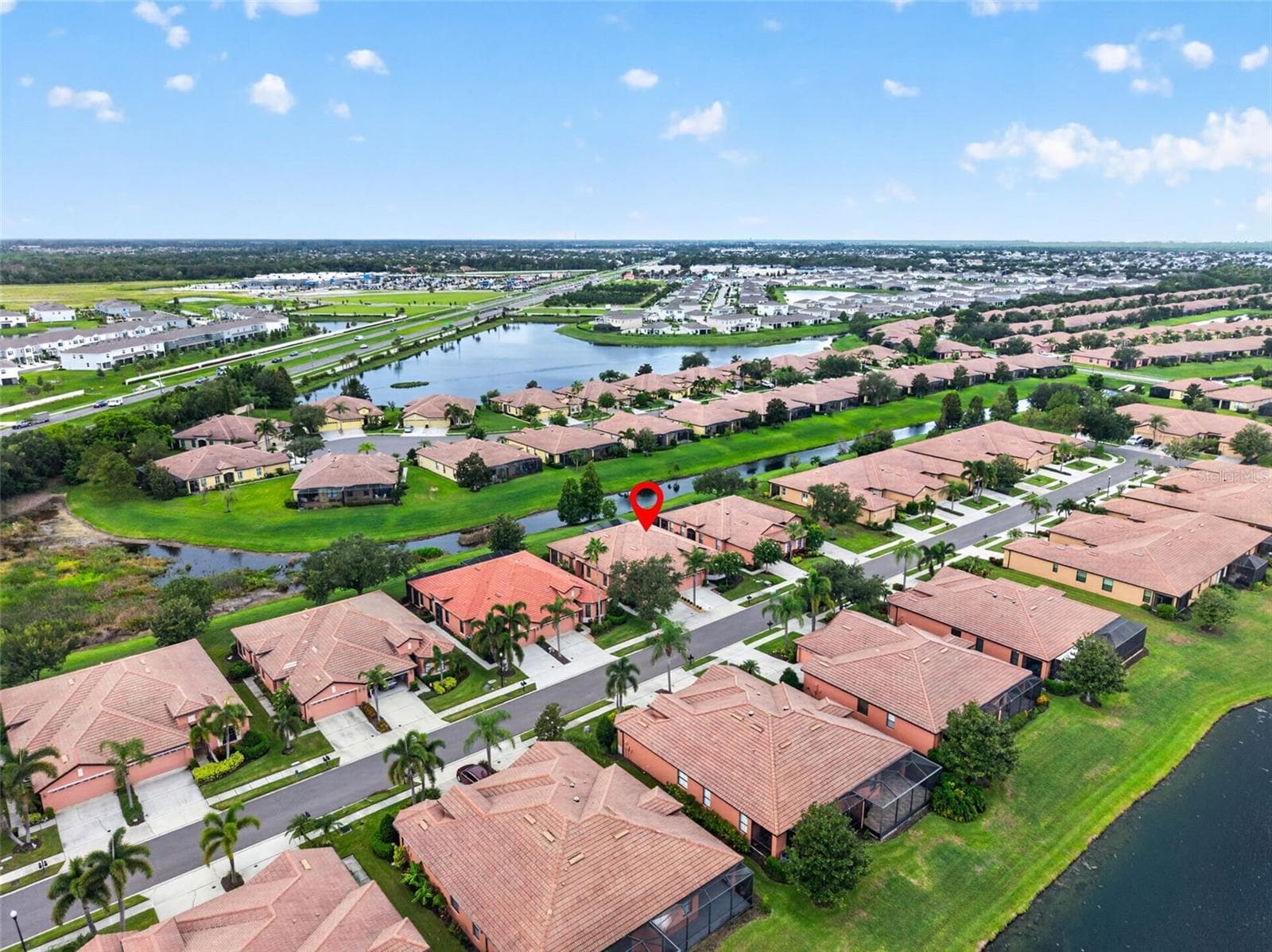 Villa at 125 SHELL FALLS DR, APOLLO BEACH, photo 24 of 42