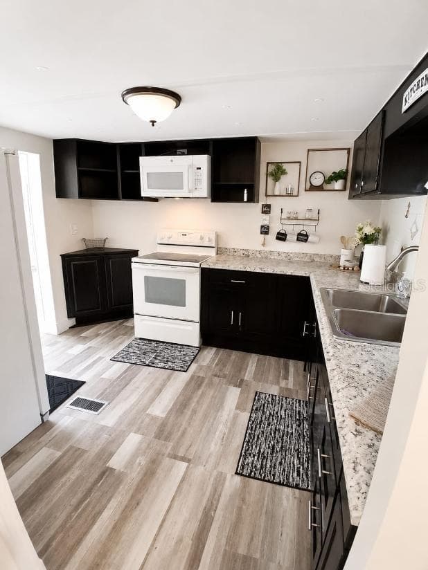 Manufactured Home at 6626 NW 60TH CT, OCALA, photo 4 of 14
