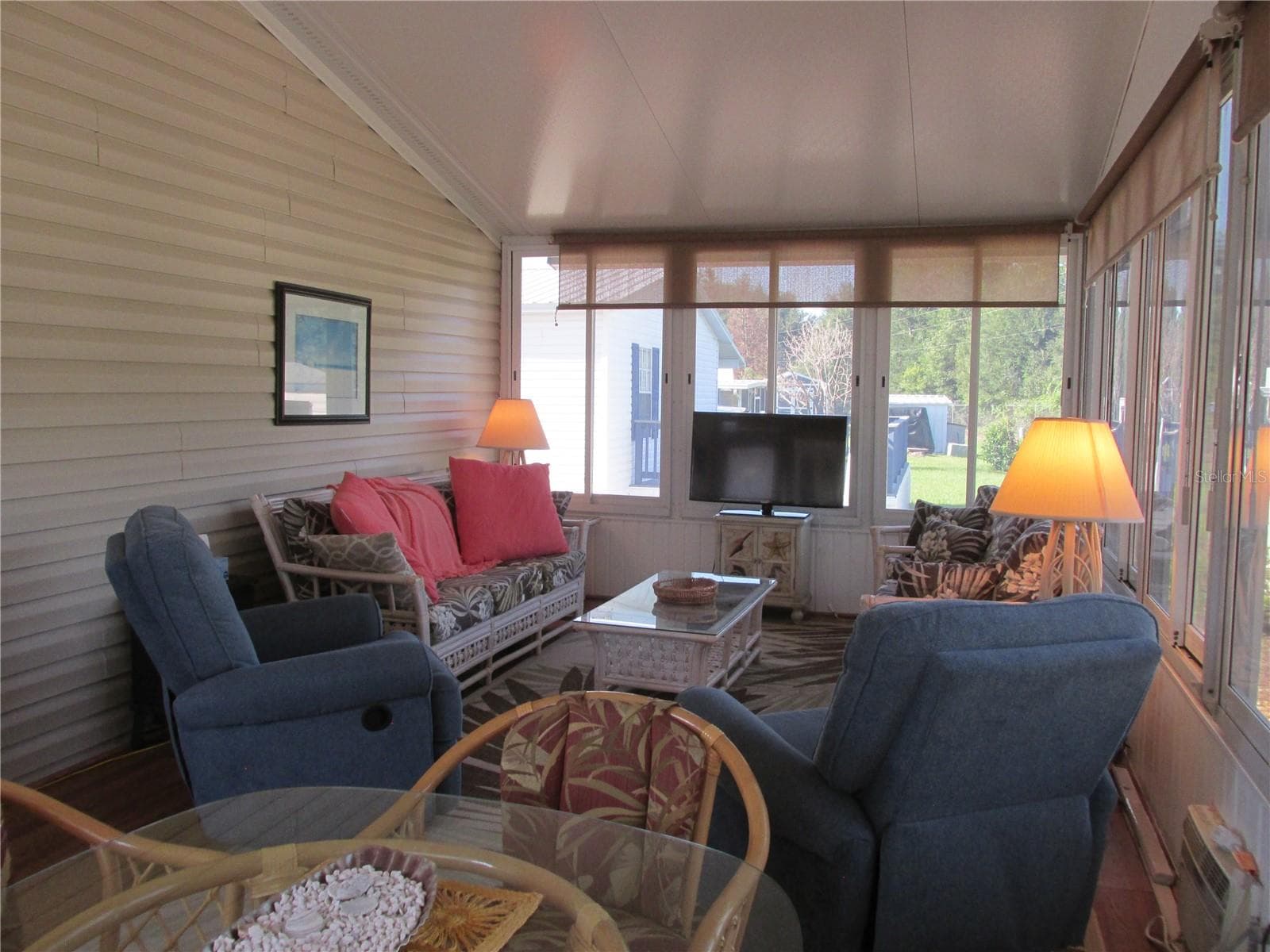 Manufactured Home at 54 SADDLEBAG TRL, LAKE WALES, photo 22 of 39