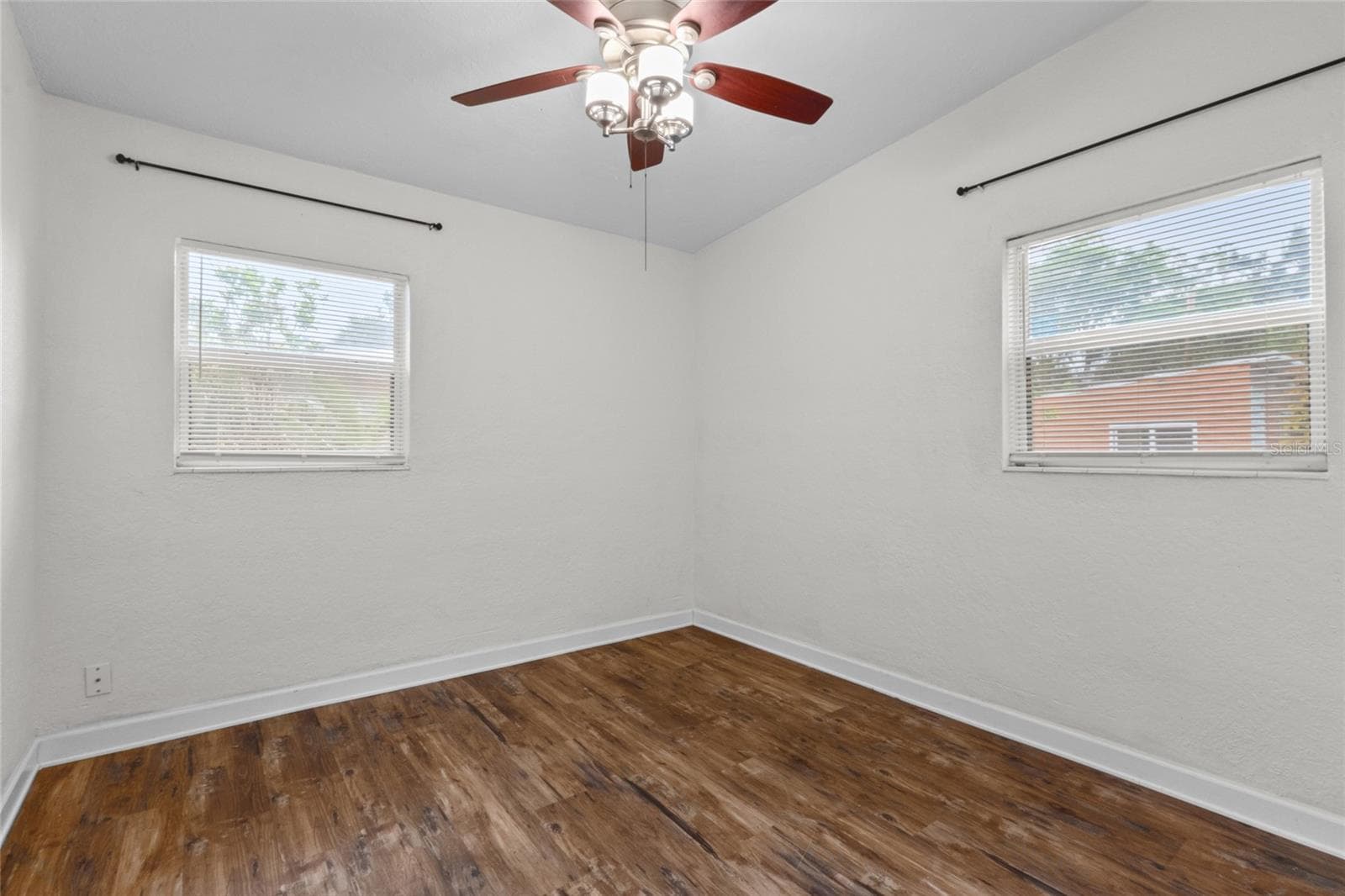 Single Family Residence at 6711 DARTMOUTH AVE N, ST PETERSBURG, photo 27 of 44