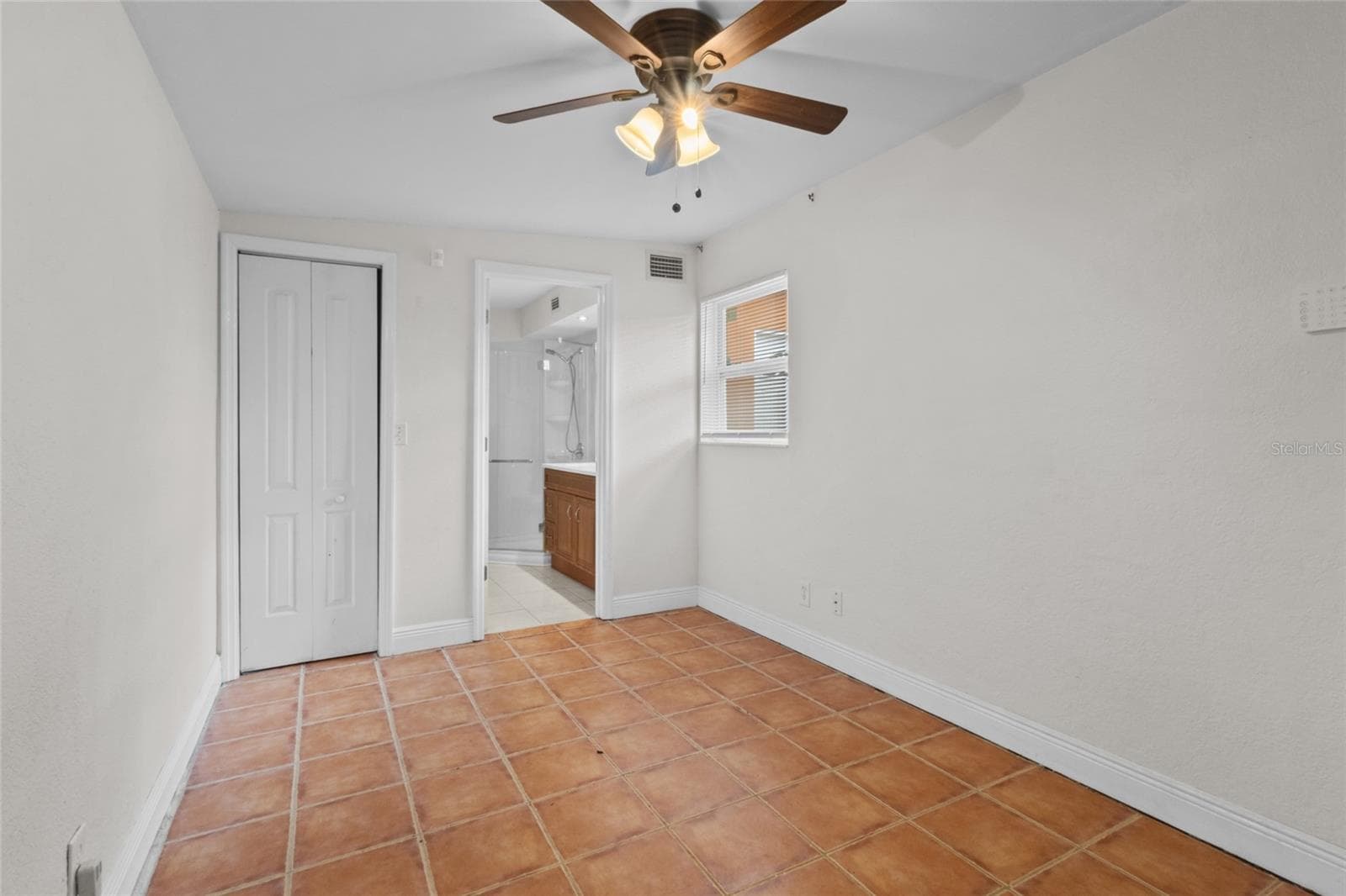 Single Family Residence at 6711 DARTMOUTH AVE N, ST PETERSBURG, photo 31 of 44
