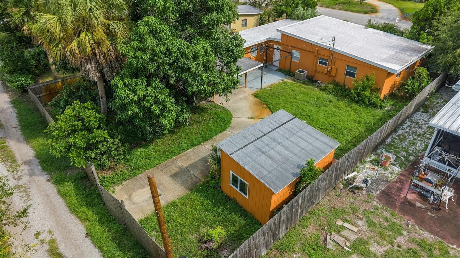 Single Family Residence at 6711 DARTMOUTH AVE N, ST PETERSBURG, photo 37 of 44