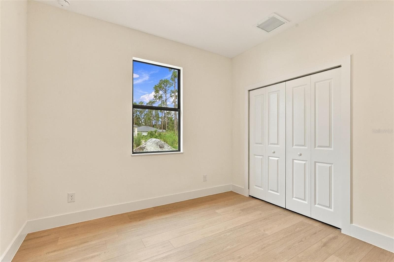 Single Family Residence at 2235 NABBLE LN, NORTH PORT, photo 32 of 45