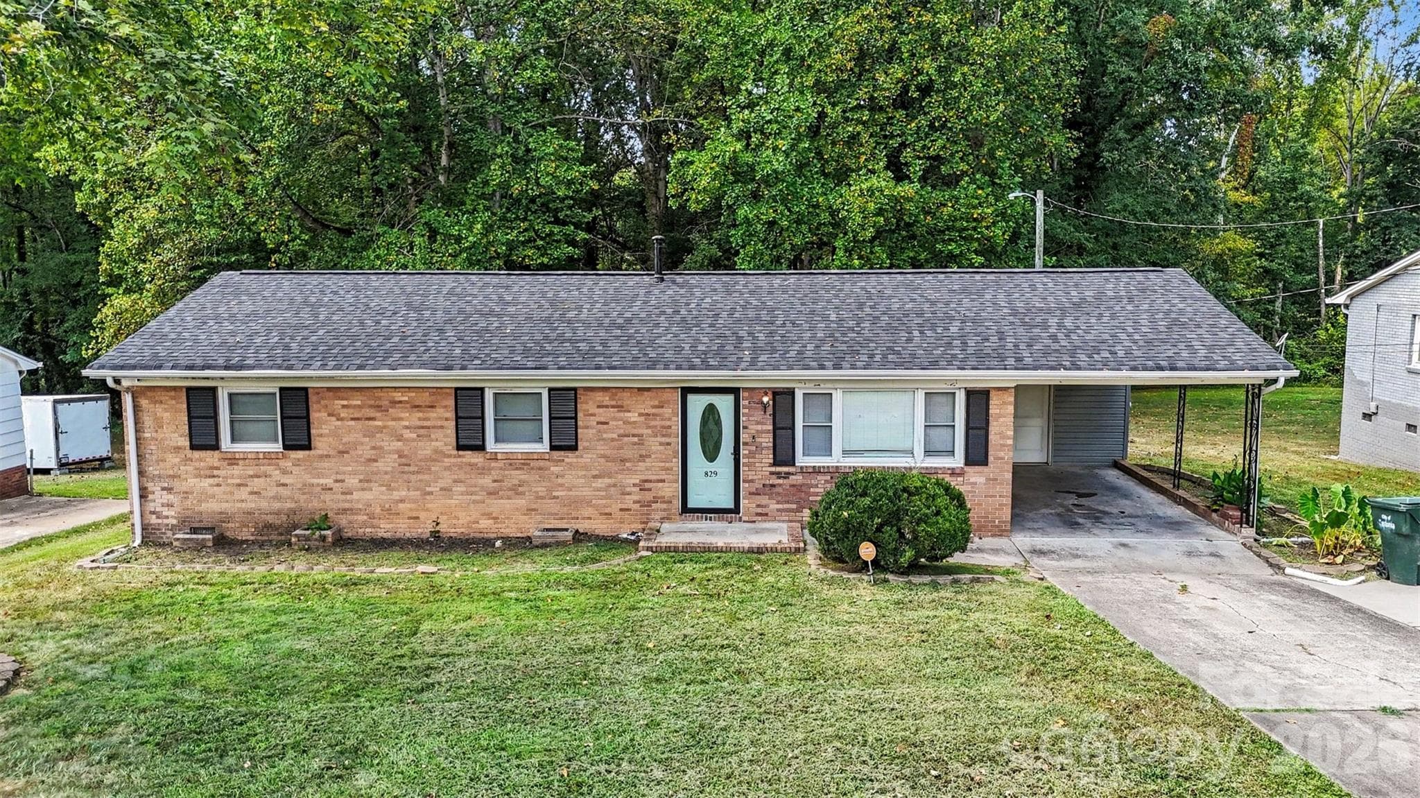 829 Vancouver Lane