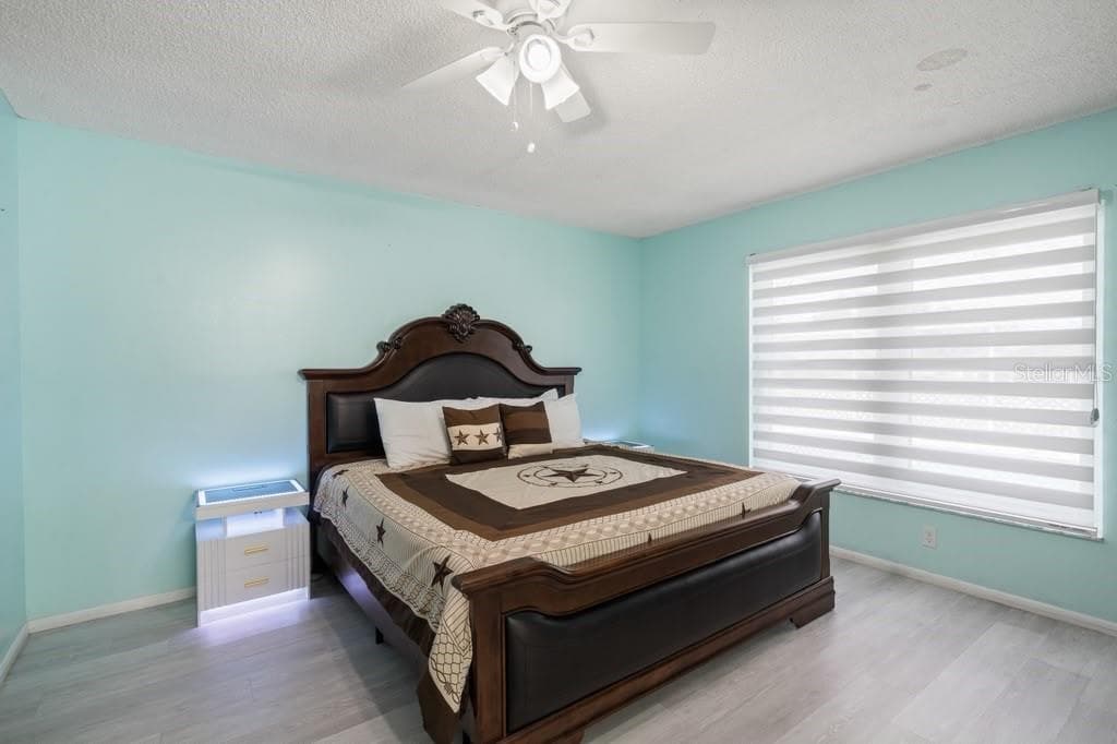 Single Family Residence at 1012 KAREN RIDGE CT, KISSIMMEE, photo 11 of 29