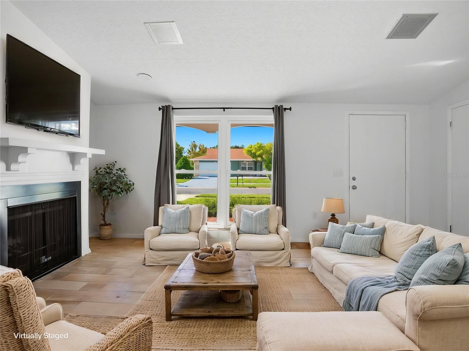 Living Room - 6743 LARCHMONT AVE, NEW PORT RICHEY