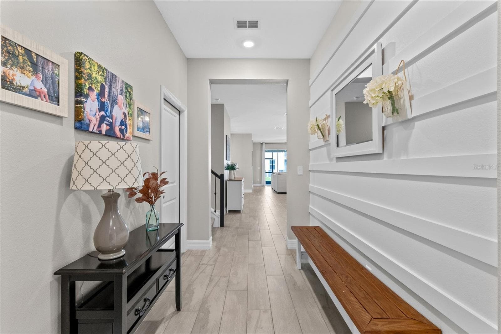 Front Entrance highlighted by custom wall - 1274 SILO DR, ST CLOUD