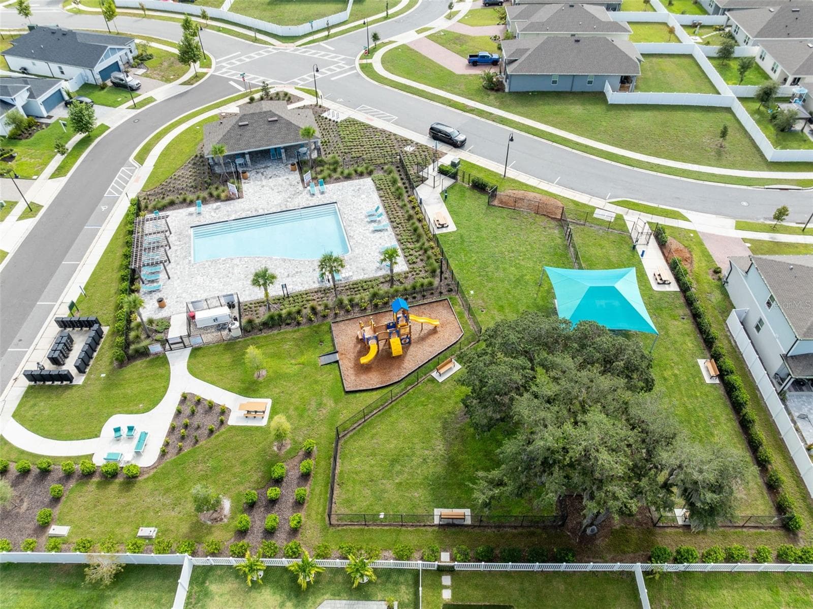 Community pool, playground, dog park - 1274 SILO DR, ST CLOUD