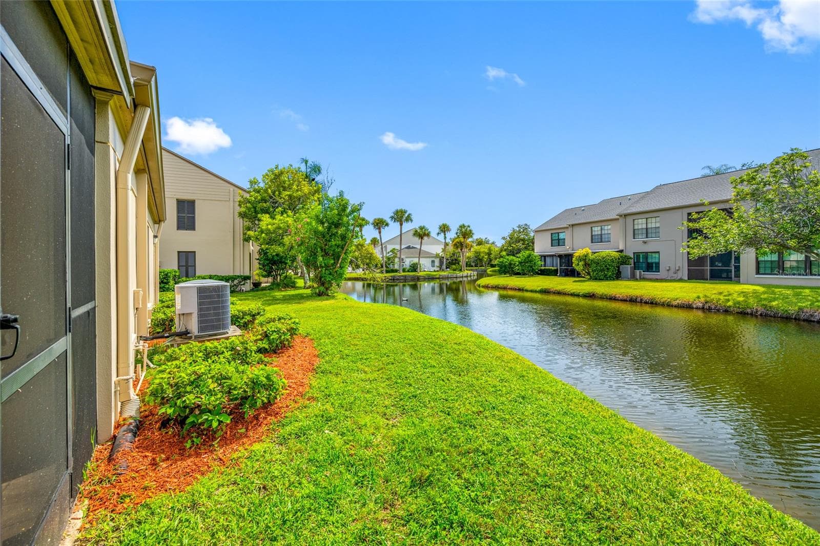 Waterfront - 2467 KINGFISHER LN #101H, CLEARWATER