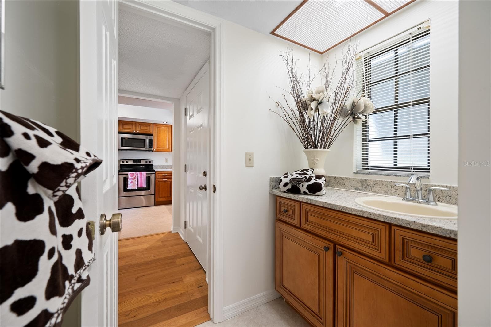 Primary Bath - 2467 KINGFISHER LN #101H, CLEARWATER
