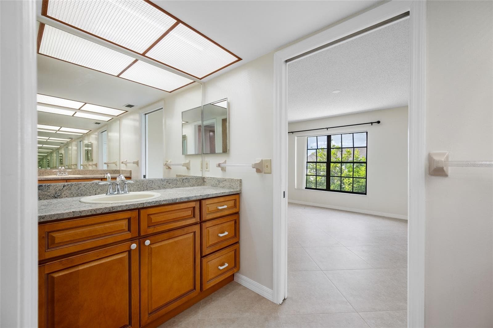 Condominium at 2467 KINGFISHER LN #101H, CLEARWATER, photo 29 of 52
