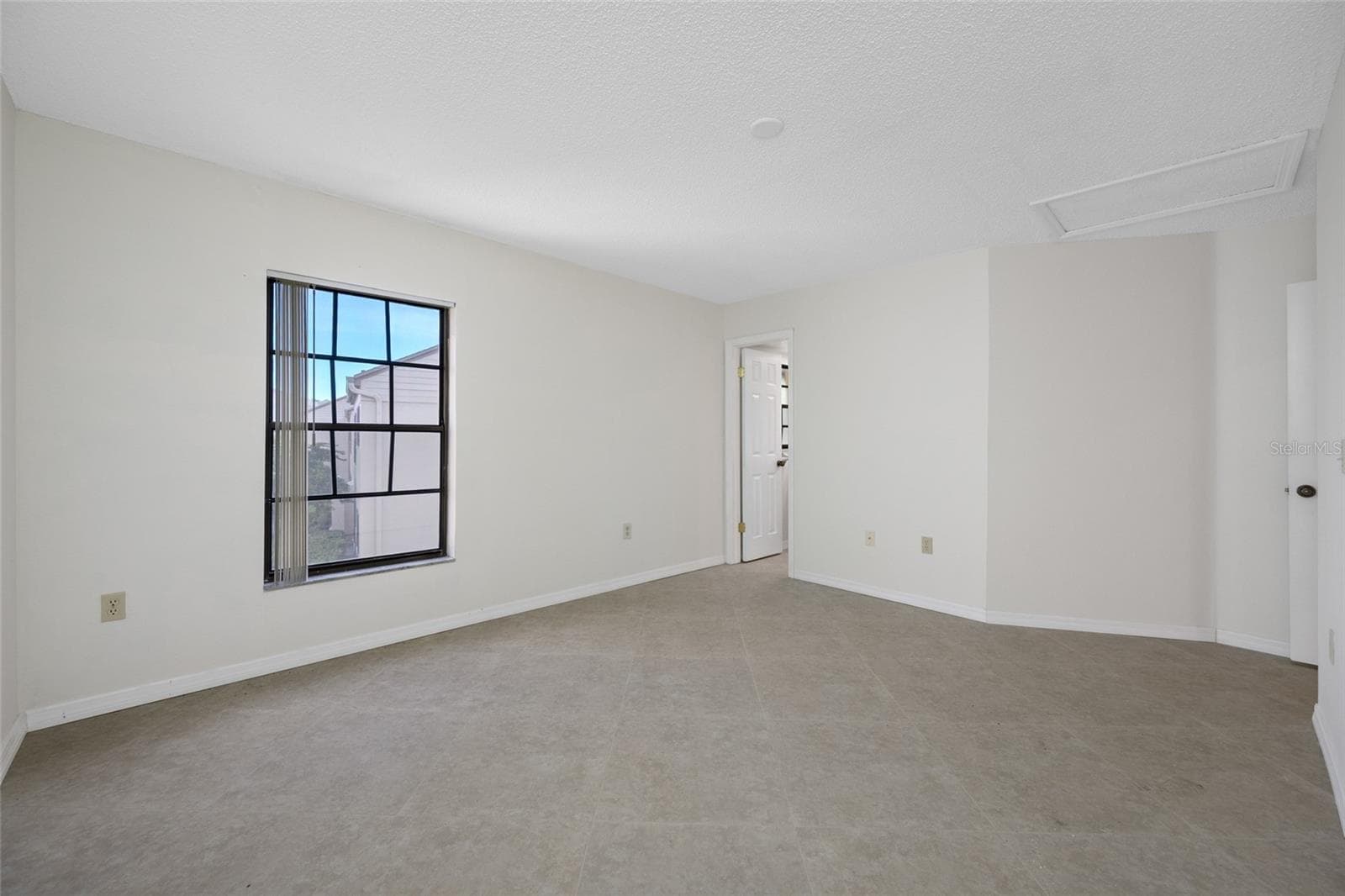 Condominium at 2467 KINGFISHER LN #101H, CLEARWATER, photo 34 of 52