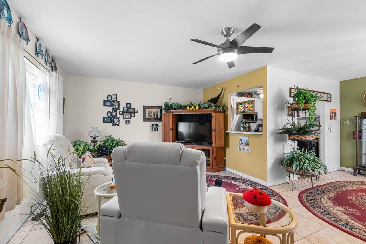 Living Room - 302 S ANDOVER PL S #158, SUN CITY CENTER