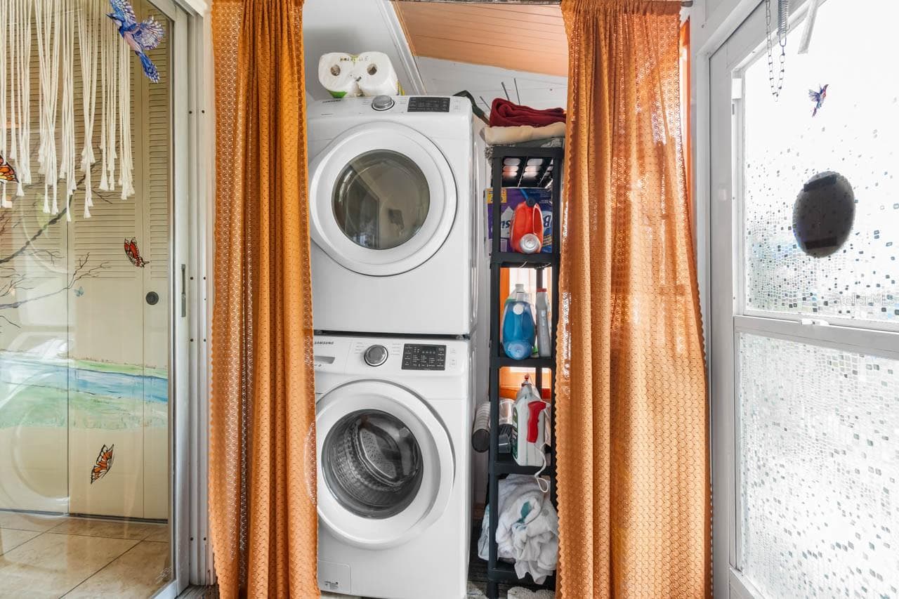 Laundry in Lanai - 302 S ANDOVER PL S #158, SUN CITY CENTER
