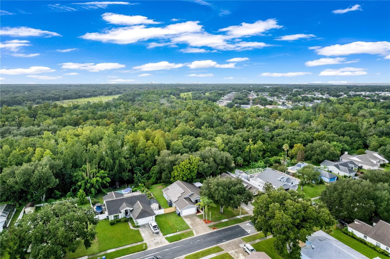 Single Family Residence at 10511 DEEPBROOK DR, RIVERVIEW, photo 10 of 40