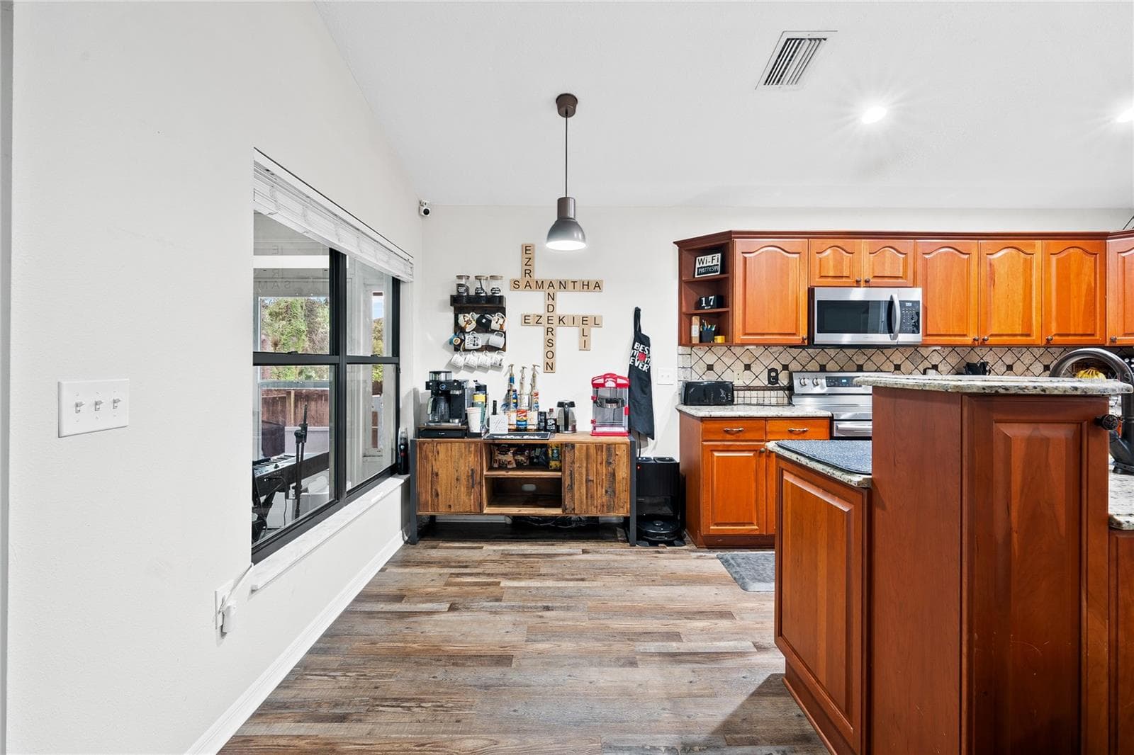 Single Family Residence at 10511 DEEPBROOK DR, RIVERVIEW, photo 20 of 40
