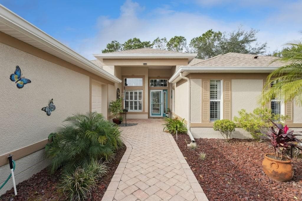 Single Family Residence at 24215 BELLE MEDE DR, LEESBURG, photo 2 of 41