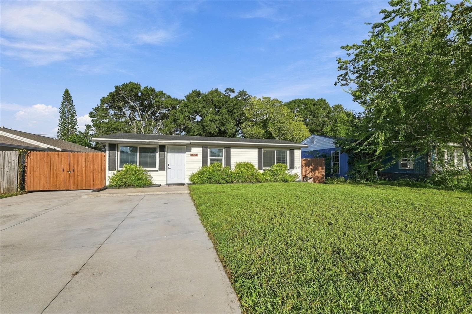 Single Family Residence at 1684 CORAL WAY, LARGO, photo 3 of 56