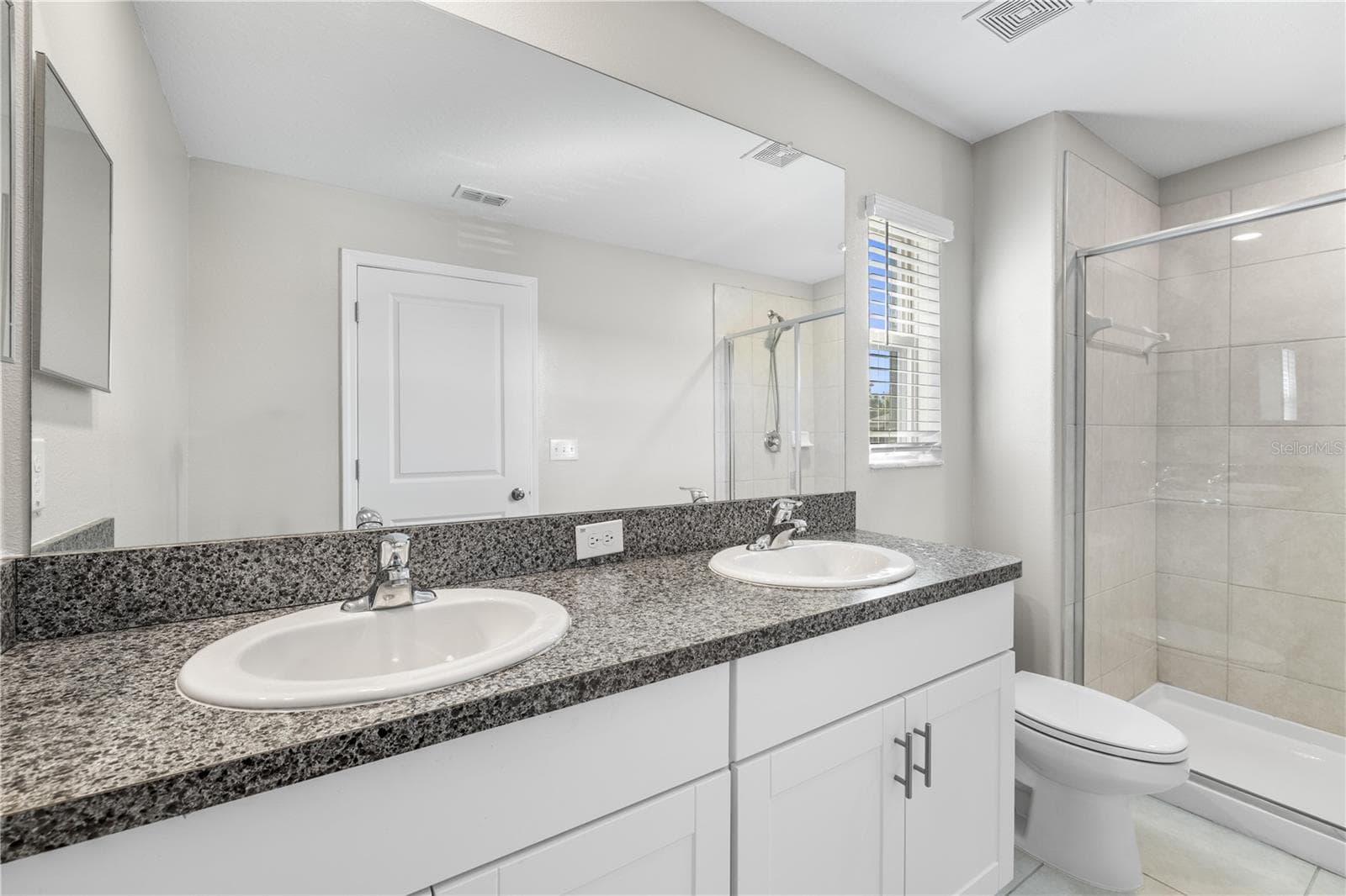 Townhouse at 23281 WILLOW GLEN WAY, LUTZ, photo 32 of 64